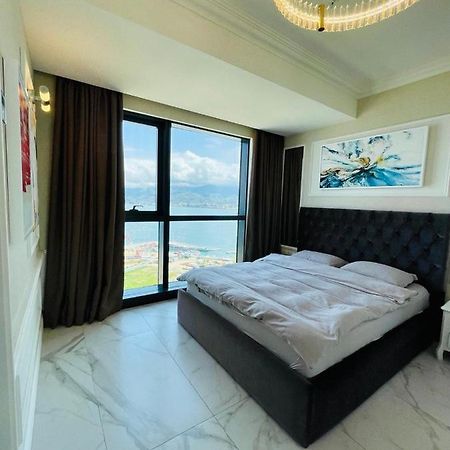 Balmaral Apart Hotel バトゥーミ エクステリア 写真