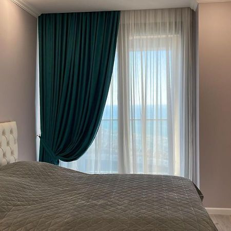 Balmaral Apart Hotel バトゥーミ エクステリア 写真