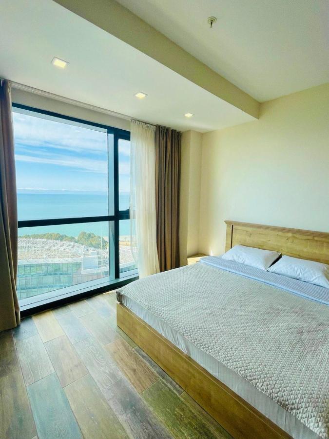 Balmaral Apart Hotel バトゥーミ エクステリア 写真