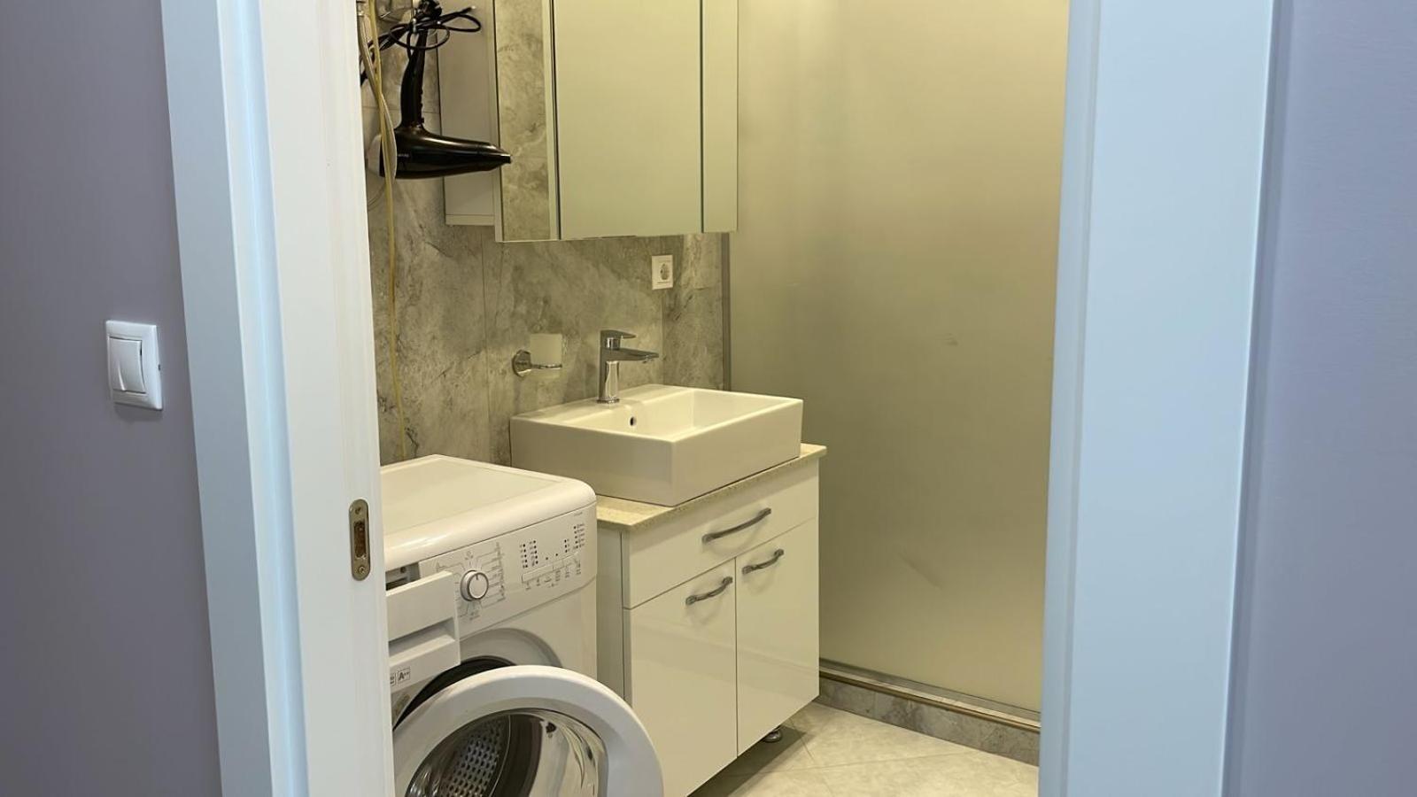 Balmaral Apart Hotel バトゥーミ エクステリア 写真